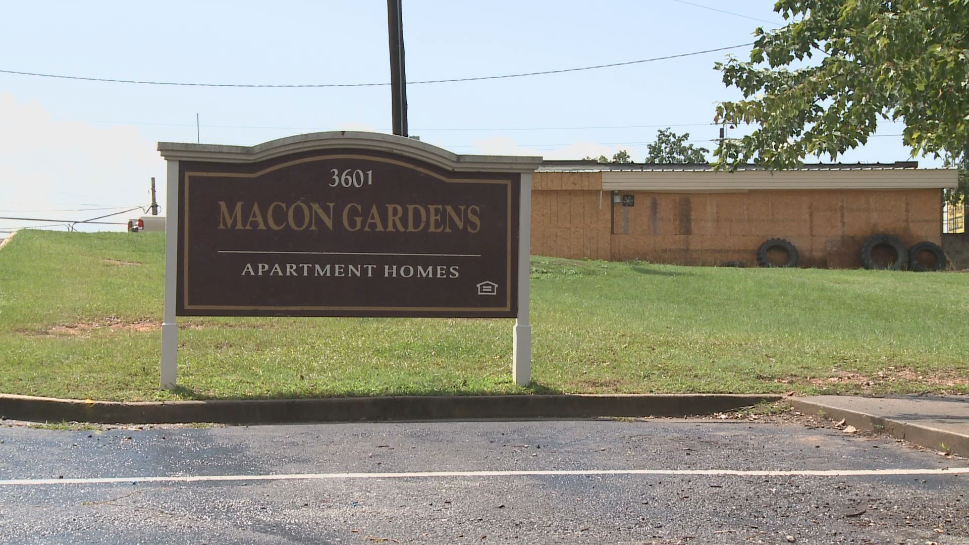 Little local oversight for Macon Gardens Apartments
