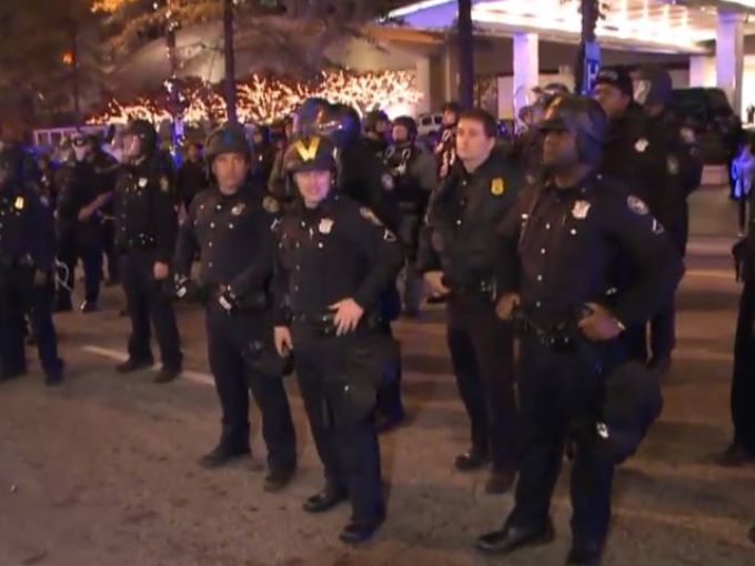 Police 21 arrested as protesters march through Atlanta streets