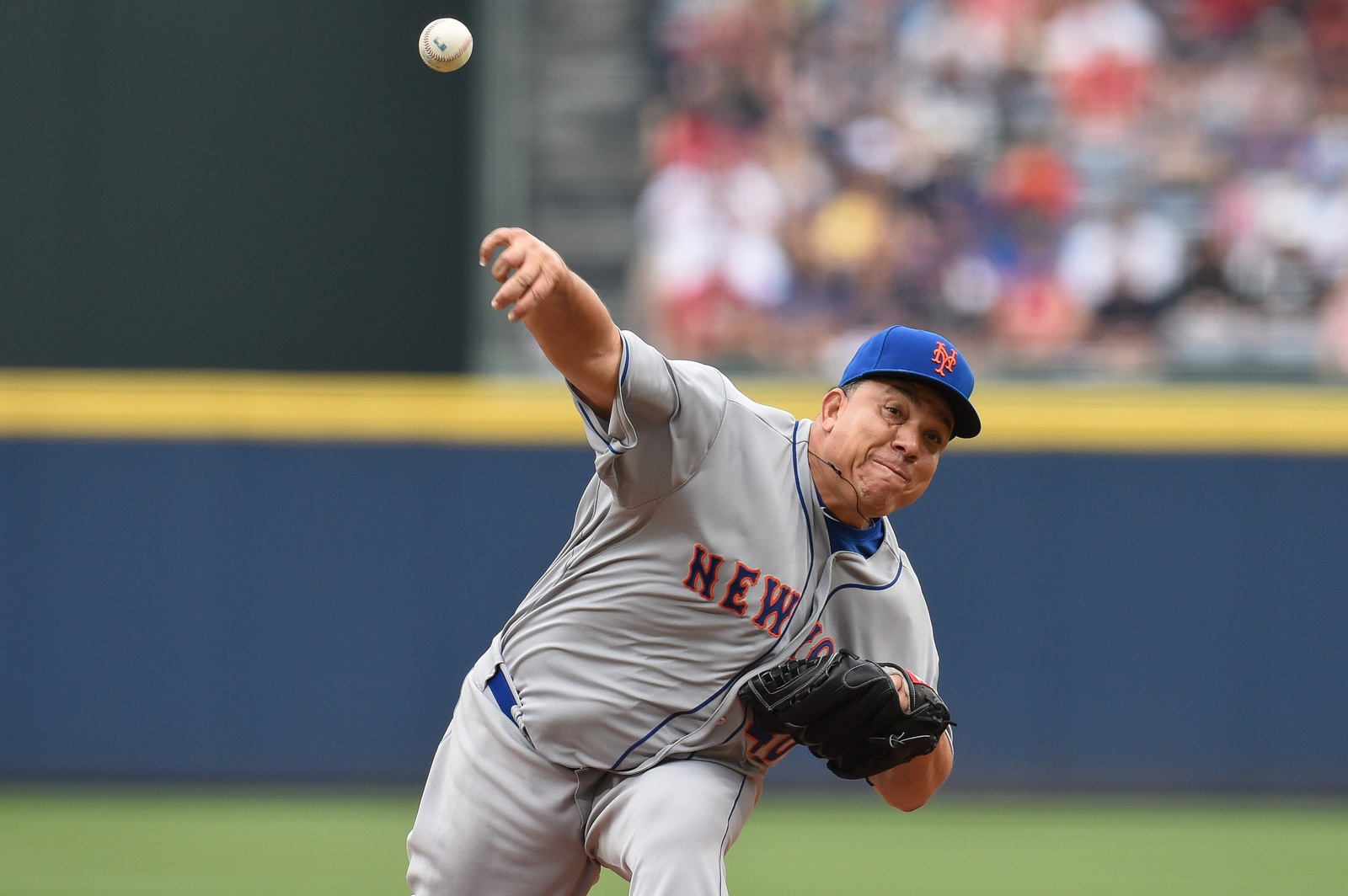 WATCH: Bartolo Colon hits first RBI single since 2005 (and loses helmet) 